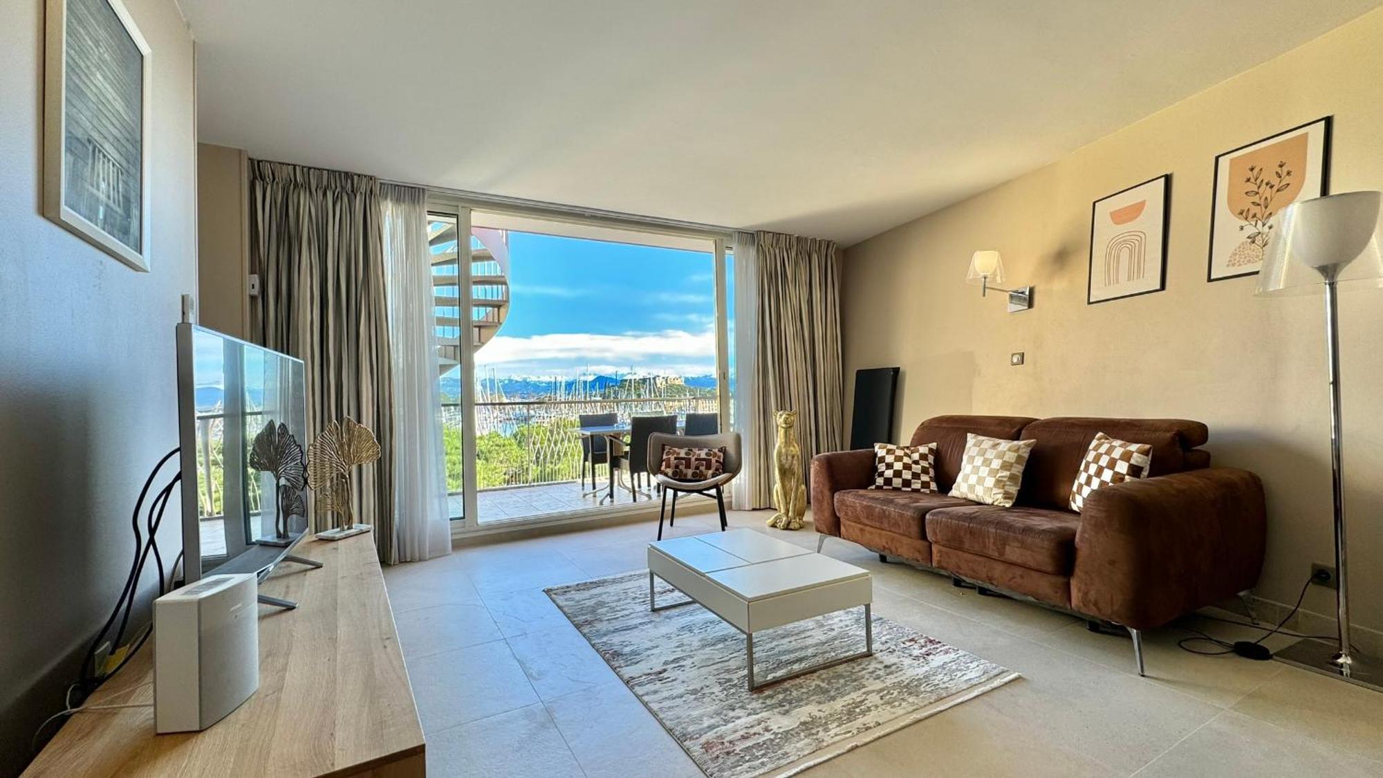 Penthouse Vue Mer Avec Rooftop,Jacuzzi,Et Parking Prive Antibes Exterior photo